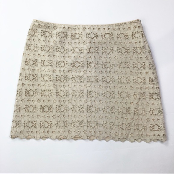 ❤️SOLD❤️ J. Crew Daisy Eyelet Scallop Hem Skirt - Picture 3 of 5